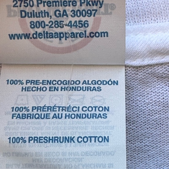 NWT looney tunes tshirt delta pro weight sz medium paper tag - Picture 4 of 5